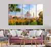 Beautiful Taj Mahal Canvas Print